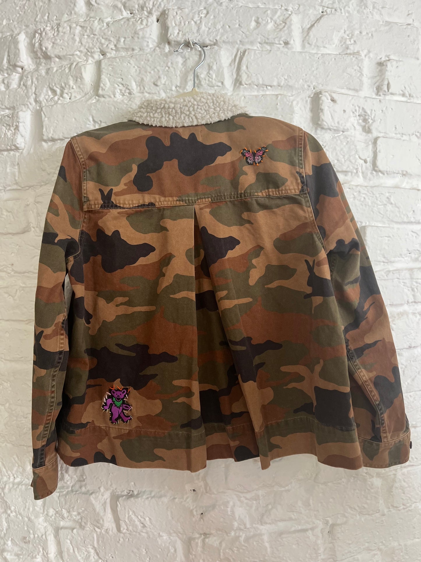 VESTE CAMO LUCKY PURPLE BEAR